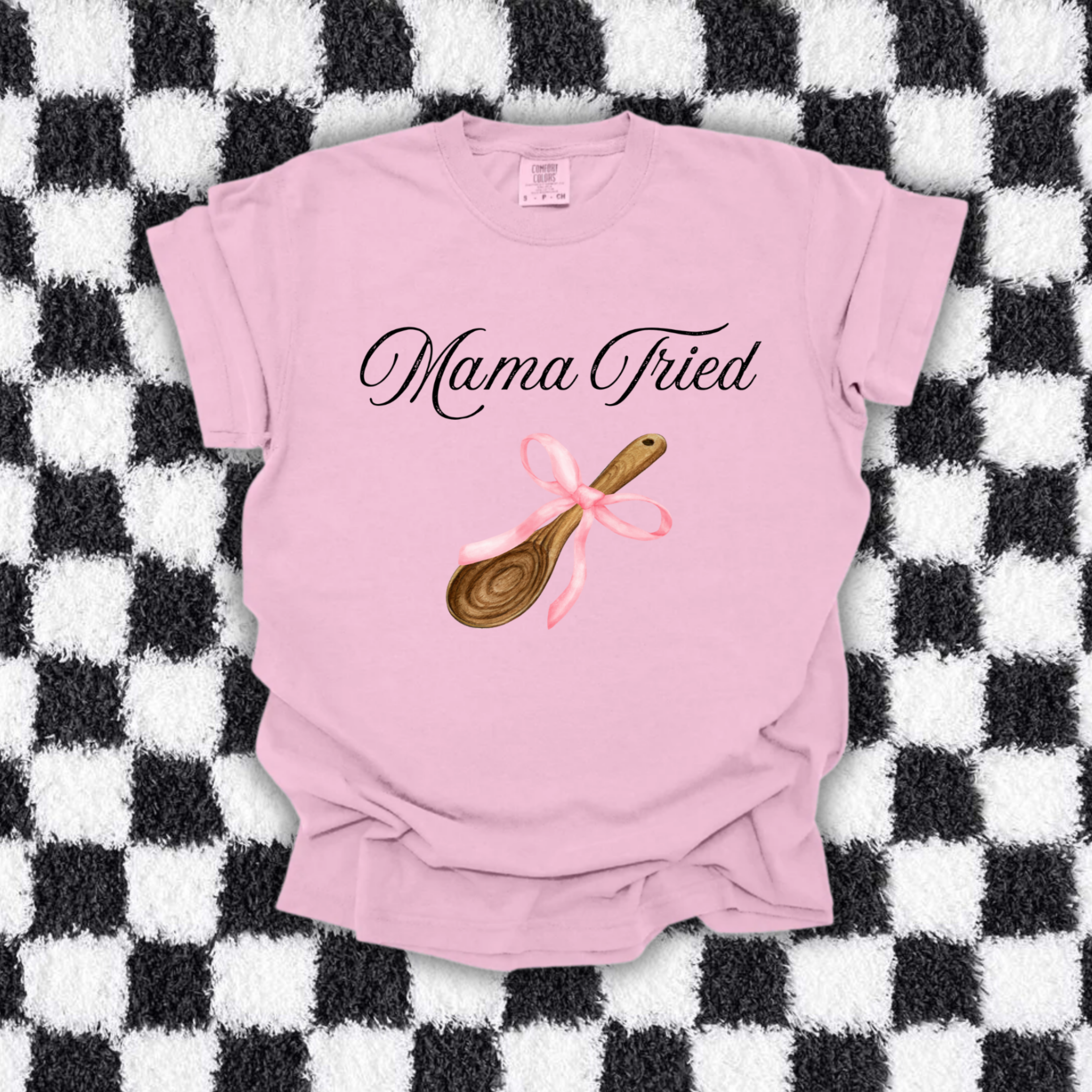 Mama Tried • Blossom Tee